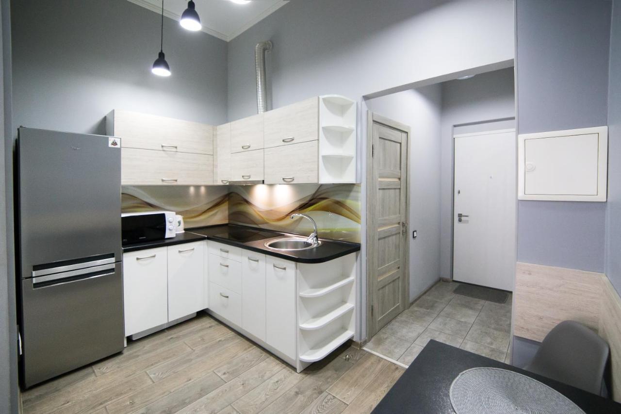Lviv4U Appartement Buitenkant foto